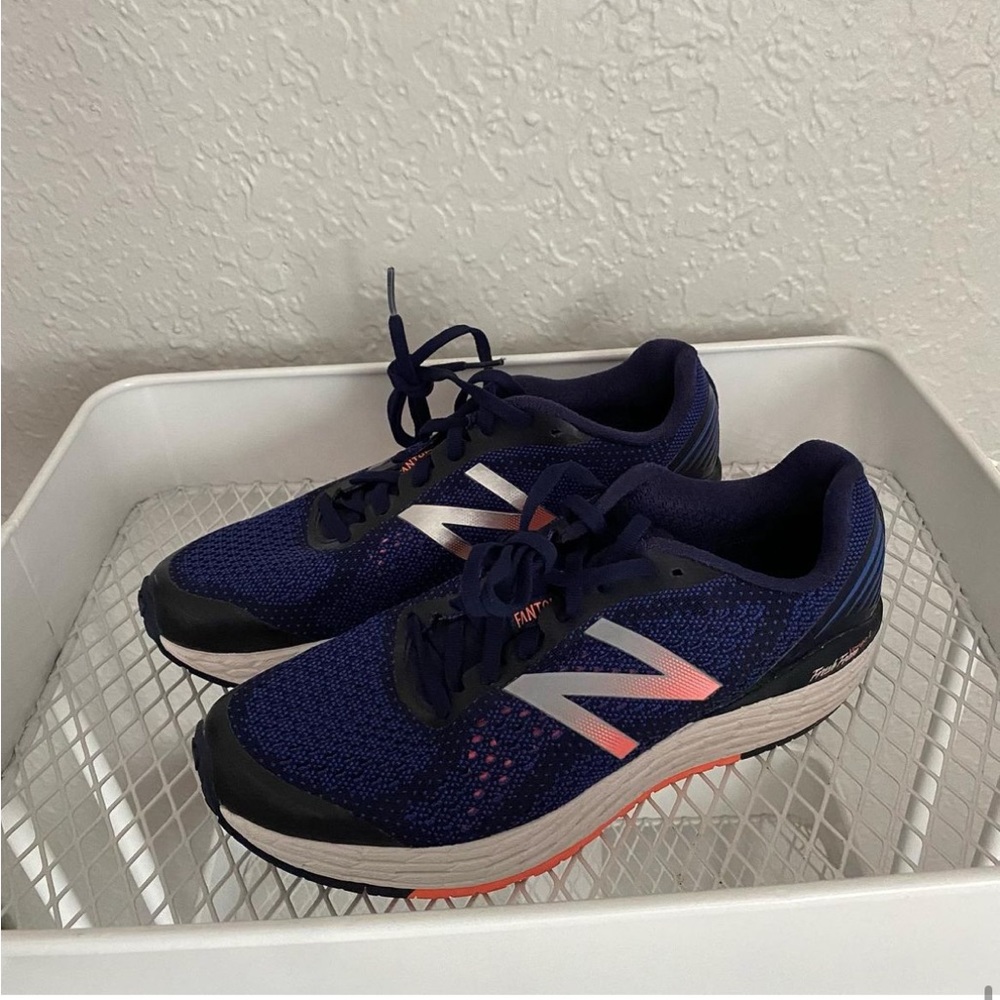 New Balance Fresh Foam running shoes navy/coral